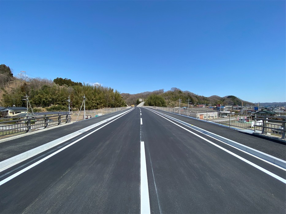 道路新設工事（西毛広域幹線道路）